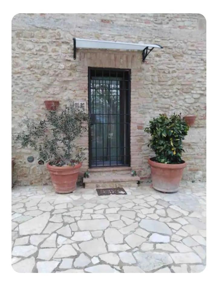 Appartement La Casina Di Ancicucco 1 à San Gimignano Extérieur photo