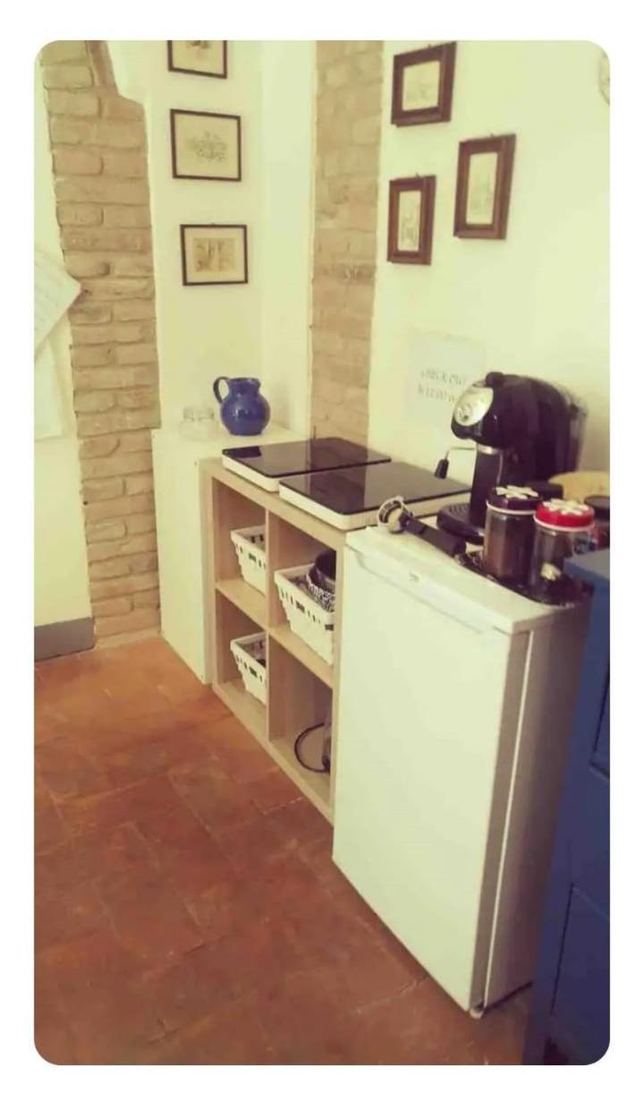 Appartement La Casina Di Ancicucco 1 à San Gimignano Extérieur photo