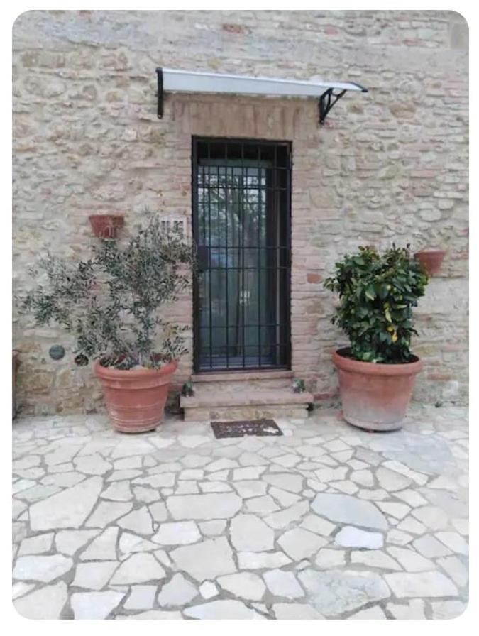 Appartement La Casina Di Ancicucco 1 à San Gimignano Extérieur photo